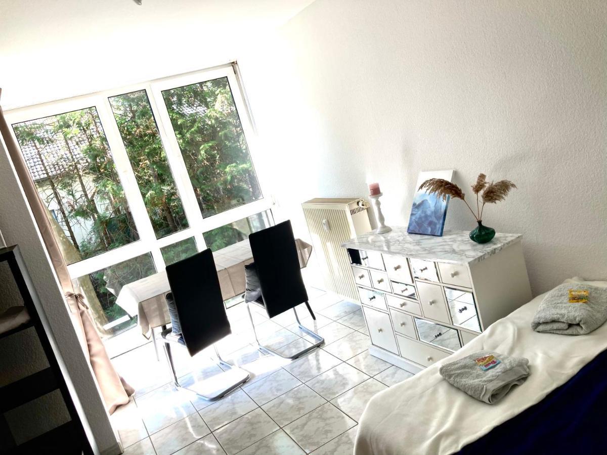 Homeoffice Business Nature View Mit Parkplatz Zentral, Hauptbahnhof Und Kuche Wiesbaden Buitenkant foto